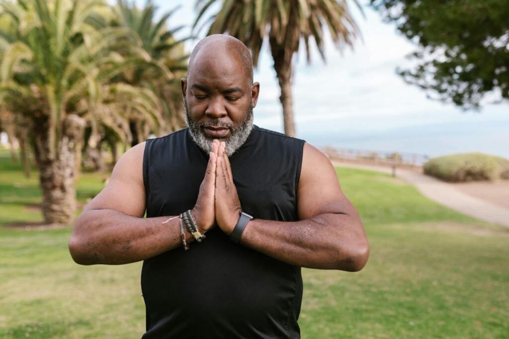 prática de yoga para iniciantes de forma segura