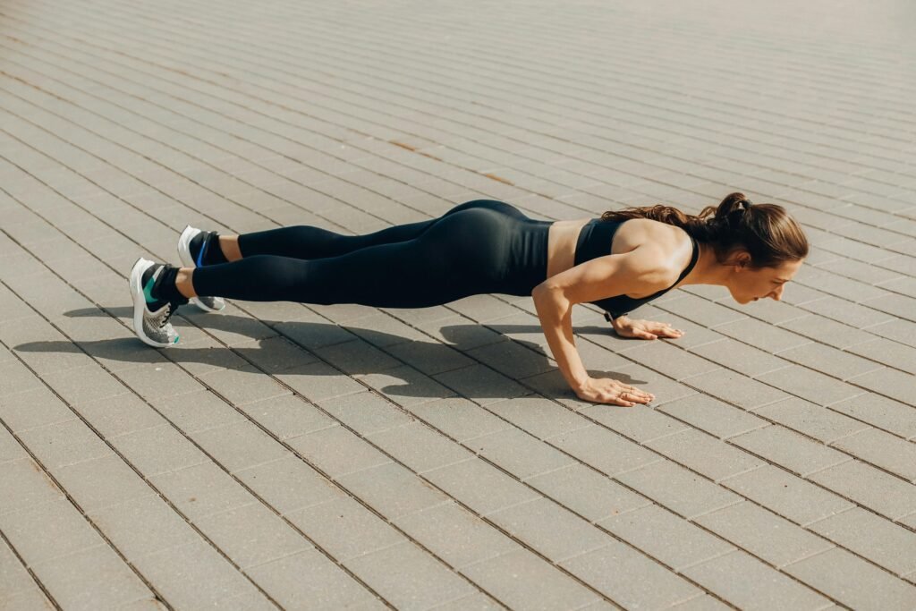 posturas simples para iniciantes no yoga